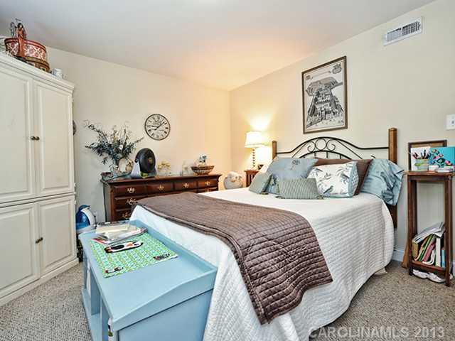 4923 A Park Road Charlotte, NC 28209 - Photo 9 of 13 Gallery Image 9