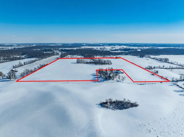 $715,000 | 200 South 200 East, Hamilton, IN 46742