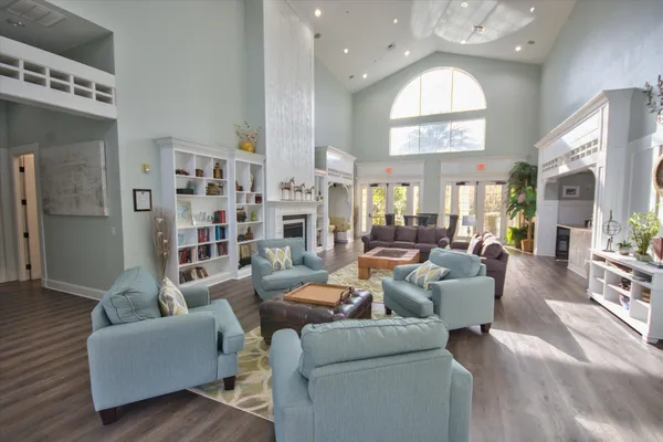 $269,000 | 2801 Chancellorsville Drive, Unit 718, Tallahassee, FL 32312
