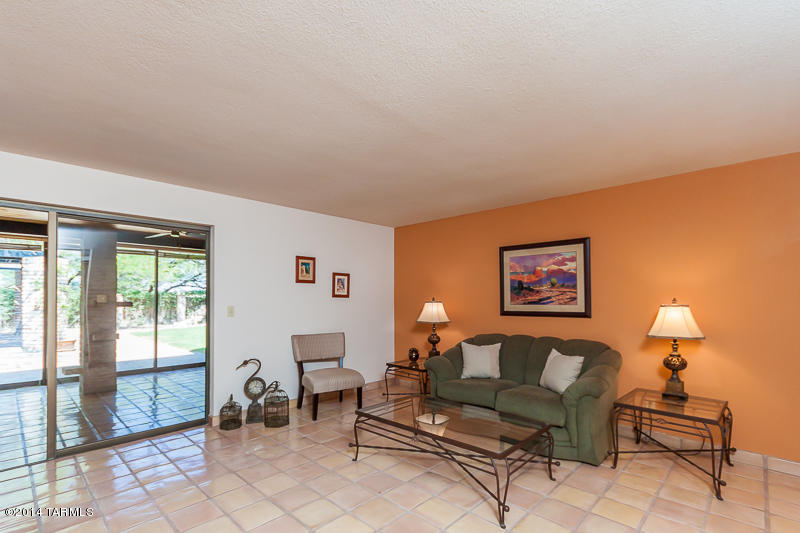 3131 North Tomas Road Tucson, AZ 85745 - Photo 8 of 47 Gallery Image 8