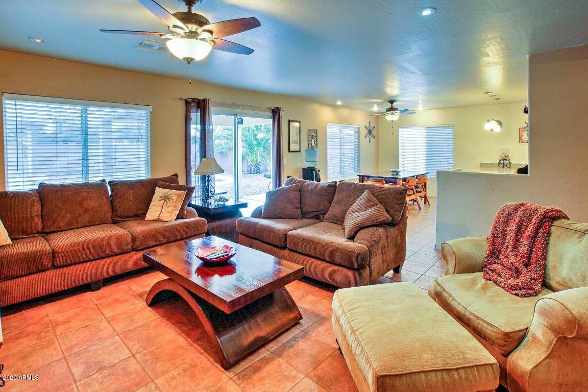 12010 West Granada Road Avondale, AZ 85392 - Photo 5 of 15 a0Ff200000LxrffEAB