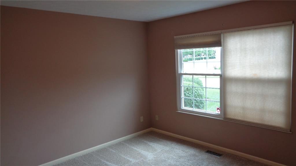 1860 Golfview Drive, Unit 53 Springfield, OH 45502 - Photo 7 of 35