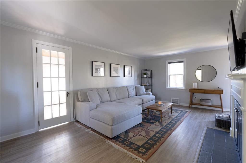 900 Braddock Road Pittsburgh, PA 15221 - Photo 5 of 24 Gallery Image 5