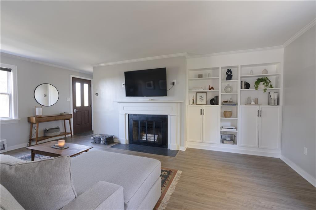 900 Braddock Road Pittsburgh, PA 15221 - Photo 6 of 24 Gallery Image 6