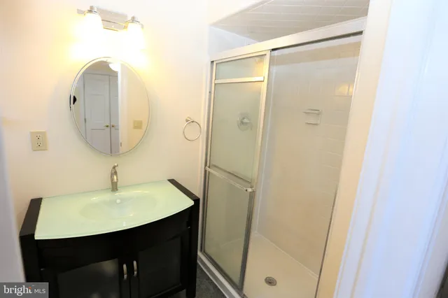 $4,200 | 9705 Fernwood Road, Bethesda, MD 20817