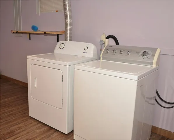 $2,400 | 85 Richard Street, Unit 2, Cranston, RI 02910