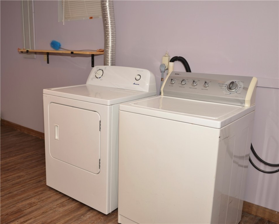 85 Richard Street, Unit 2 Cranston, RI 02910 - Photo 14 of 15