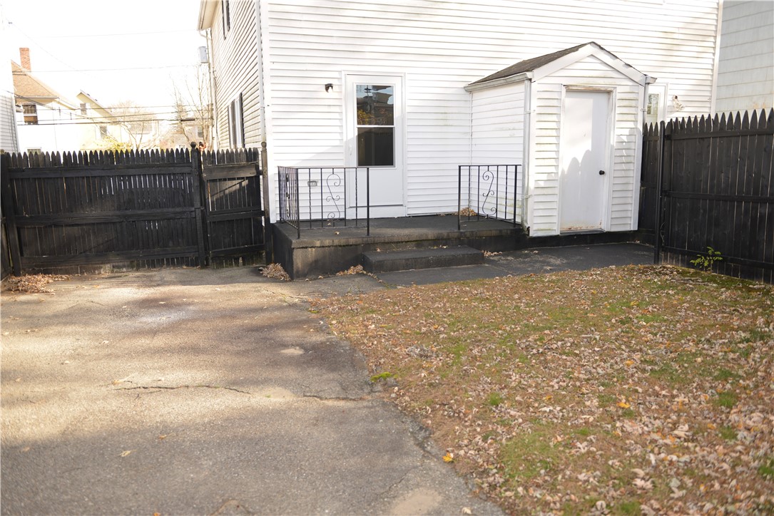 85 Richard Street, Unit 2 Cranston, RI 02910 - Photo 15 of 15