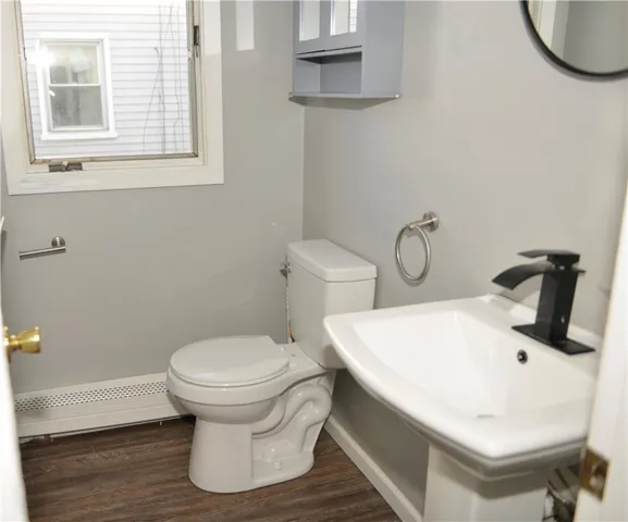 $2,400 | 85 Richard Street, Unit 2, Cranston, RI 02910