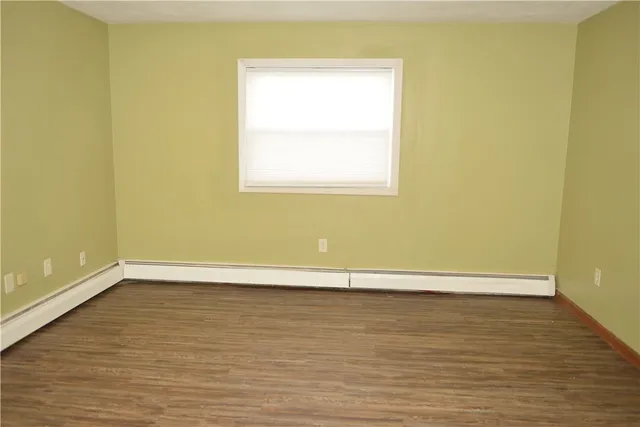 $2,400 | 85 Richard Street, Unit 2, Cranston, RI 02910