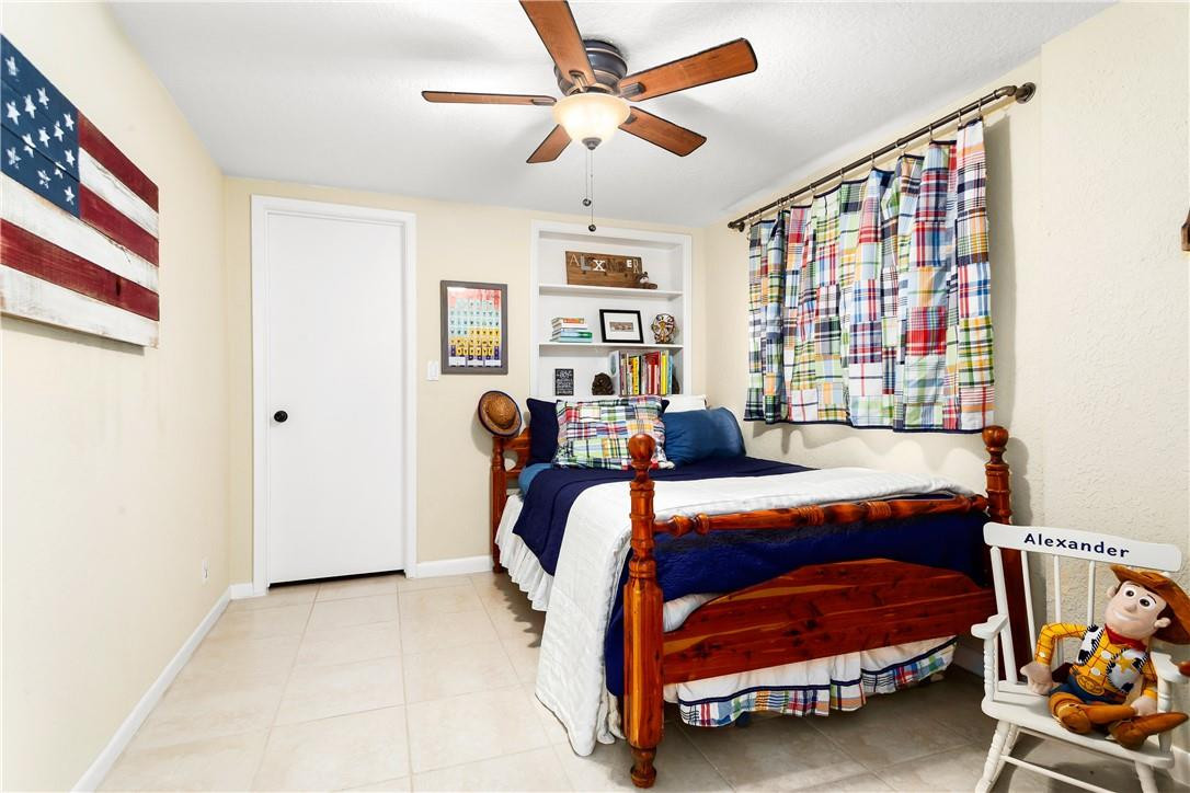 898 Southwest 15th Avenue Boca Raton, FL 33486 - Photo 17 of 30 Photo 17