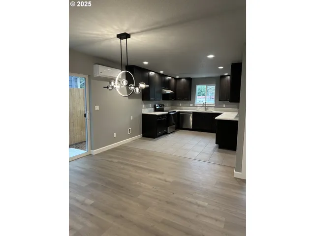 $619,000 | 4823 Southeast 118th Place, Portland, OR 97266