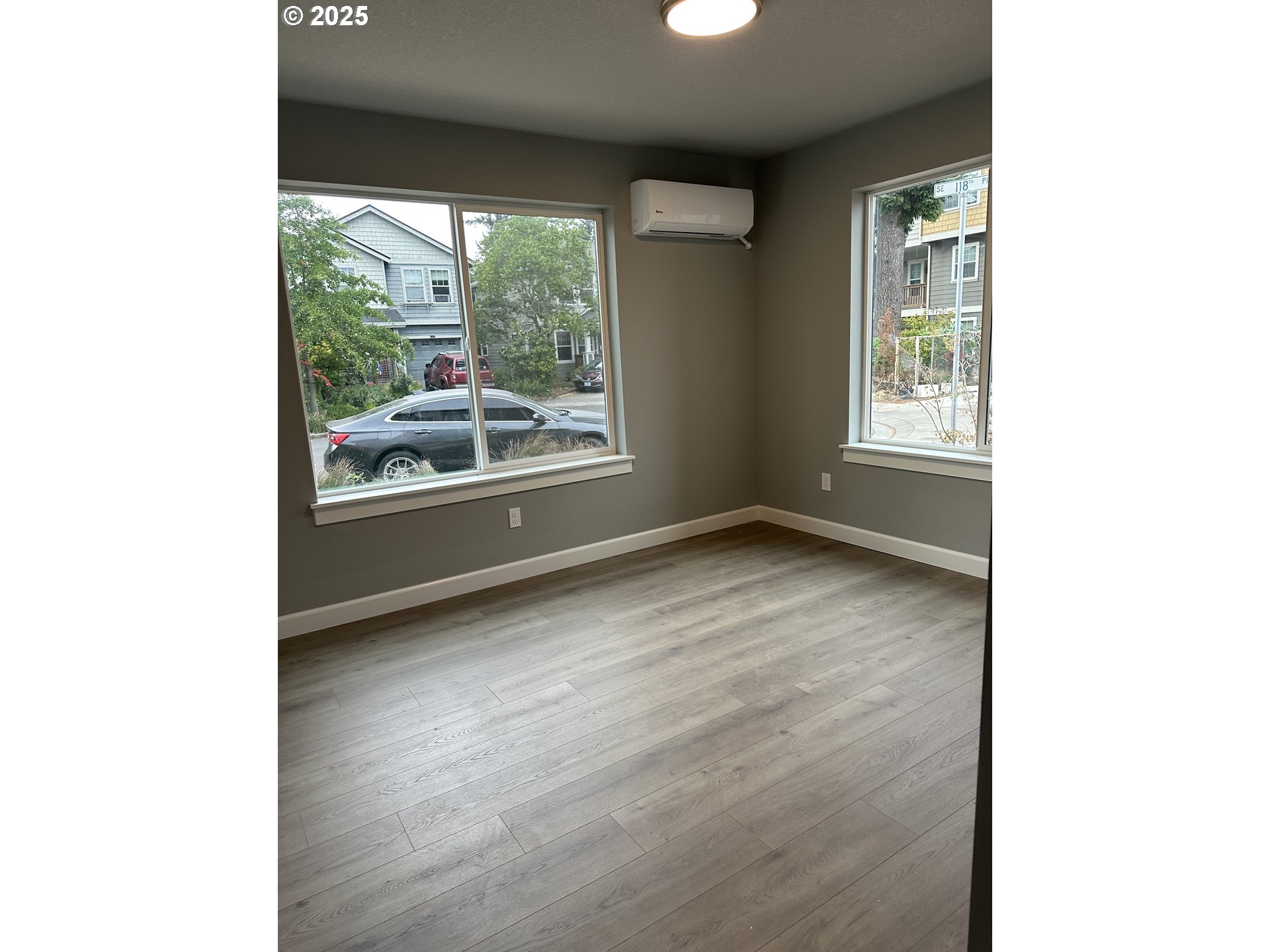 4823 Southeast 118th Place Portland, OR 97266 - Photo 6 of 7