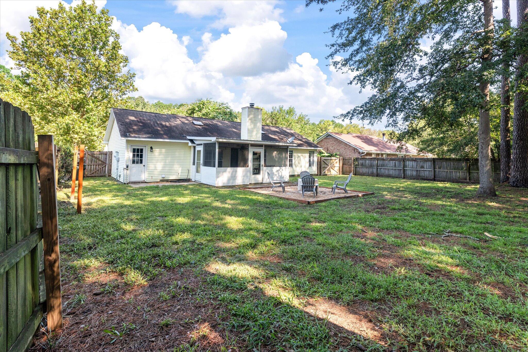 606 Temple Road Ladson, SC 29456 - Photo 32 of 35 32-606 Temple-32