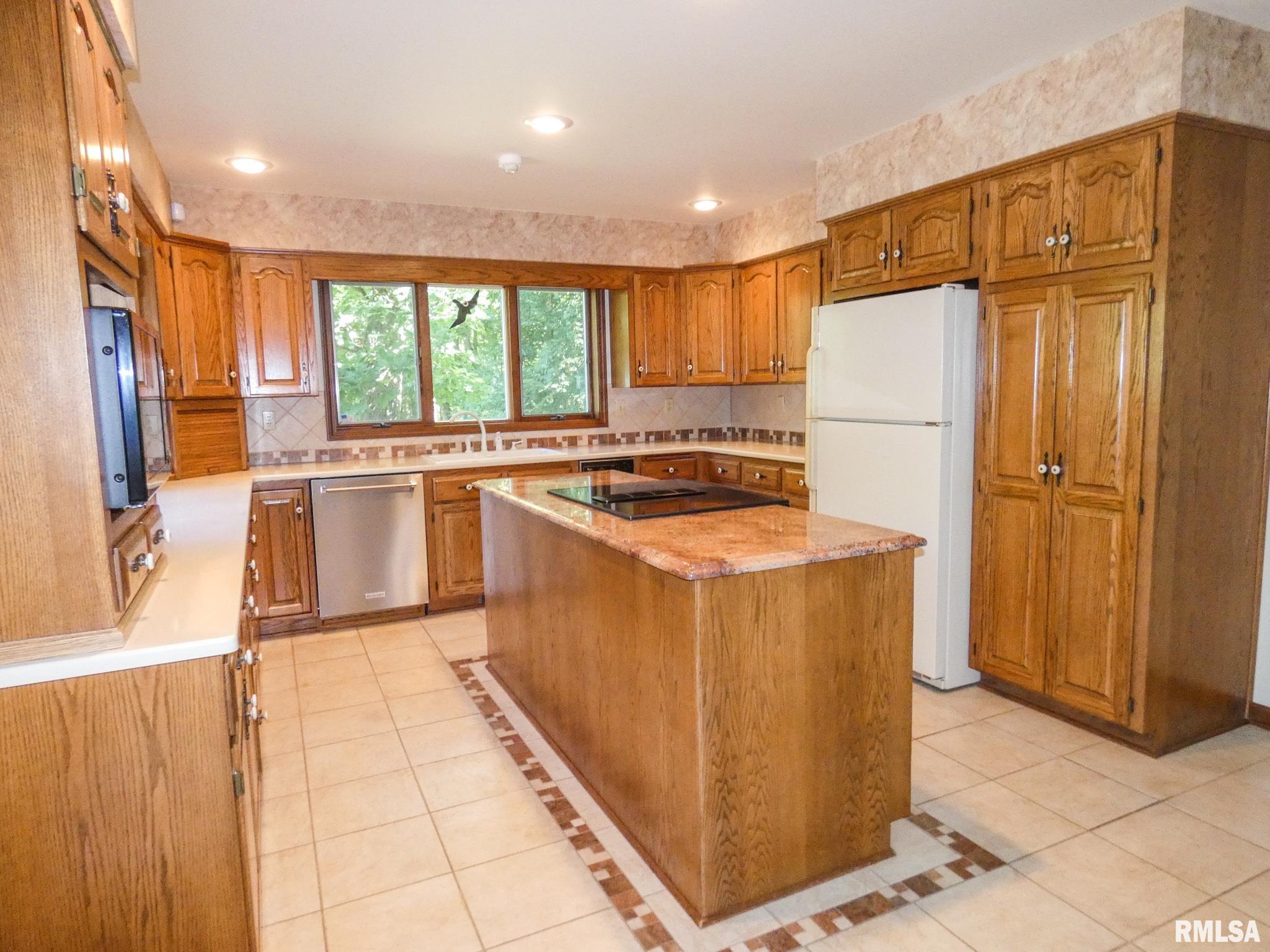 6 Roth Court Metamora, IL 61548 - Photo 19 of 54 Gallery Image 19