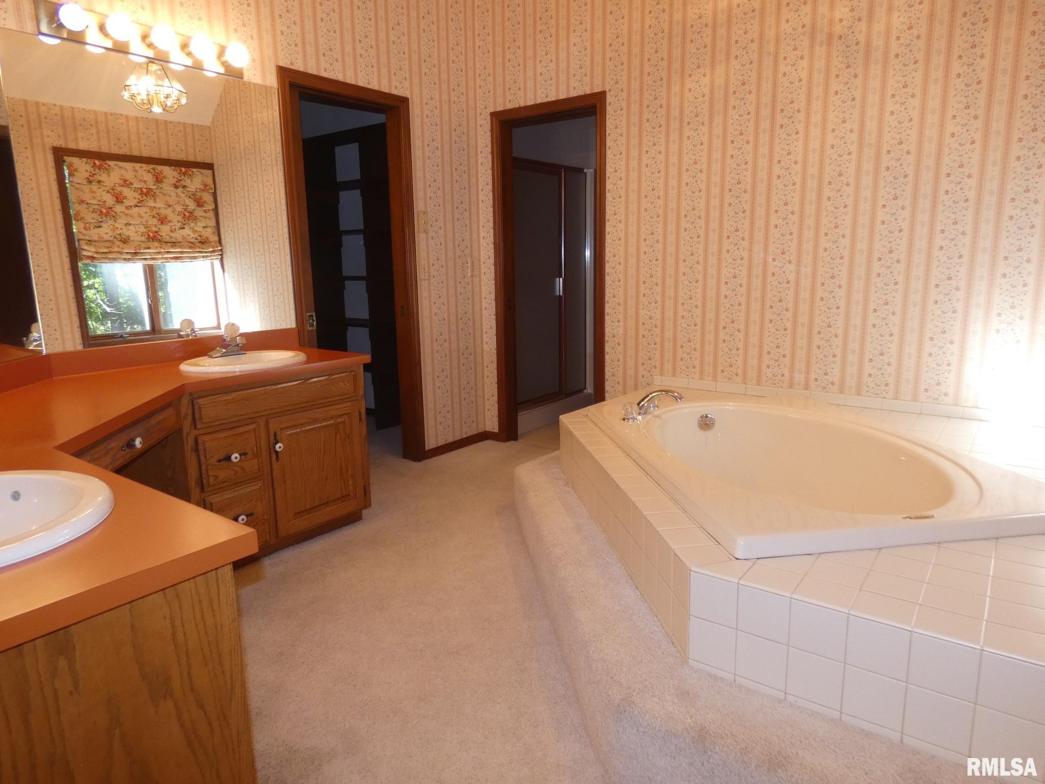 6 Roth Court Metamora, IL 61548 - Photo 33 of 54 Gallery Image 33