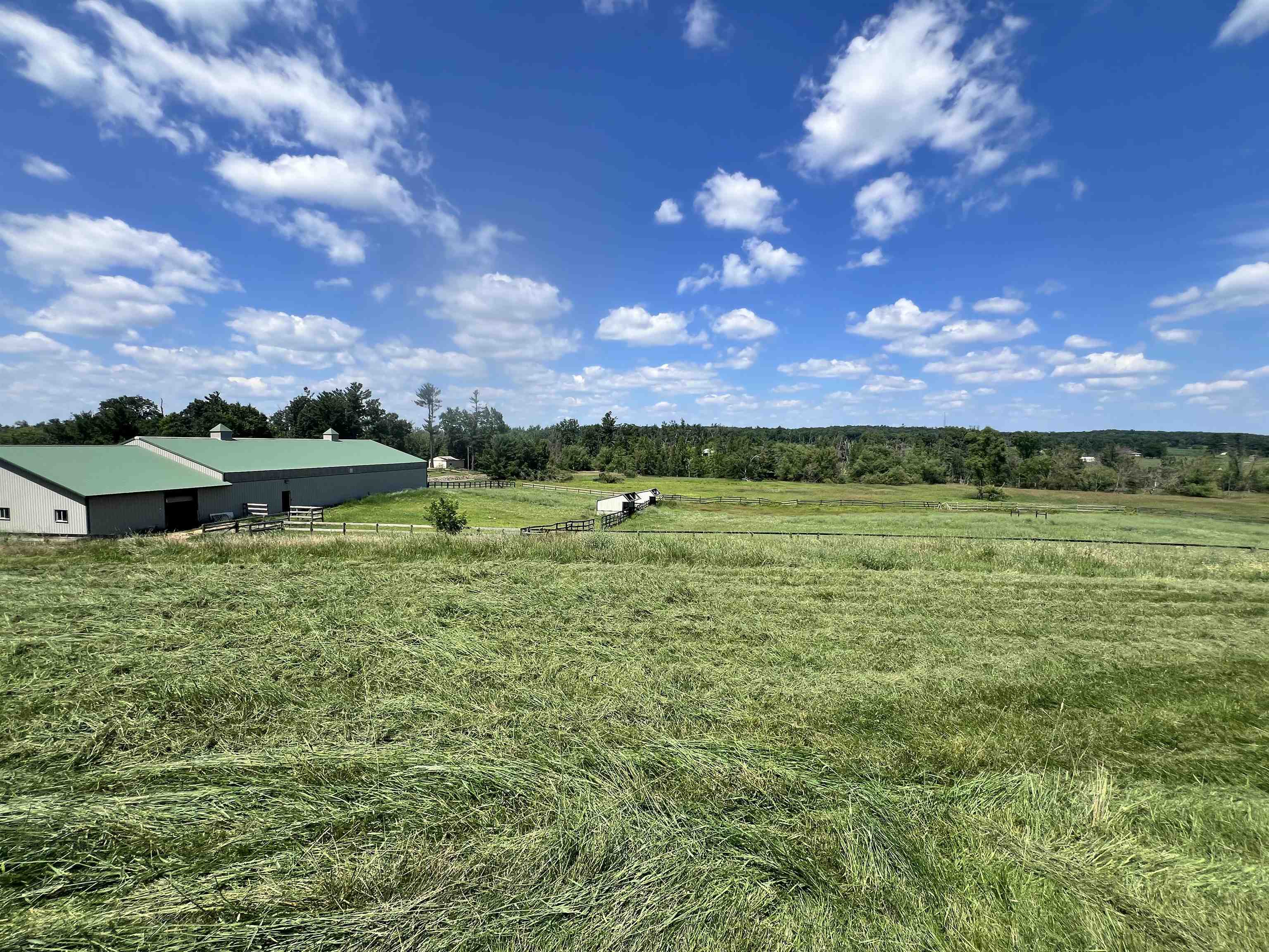9014 River Road Amherst, WI 54406 - Photo 5 of 44