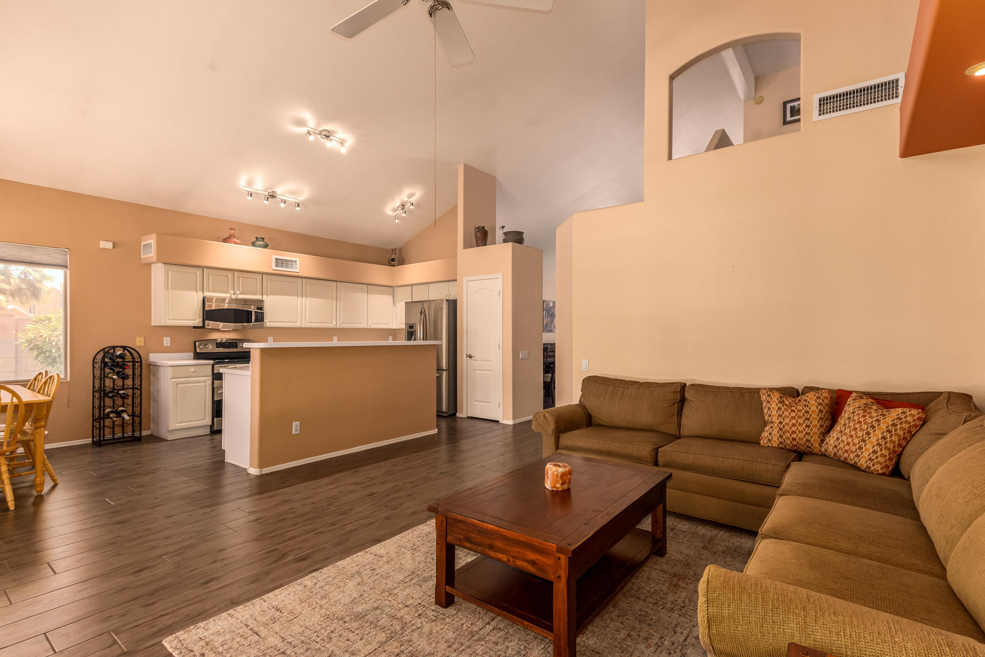 1102 West Kathleen Road Phoenix, AZ 85023 - Photo 23 of 41 Gallery Image 23