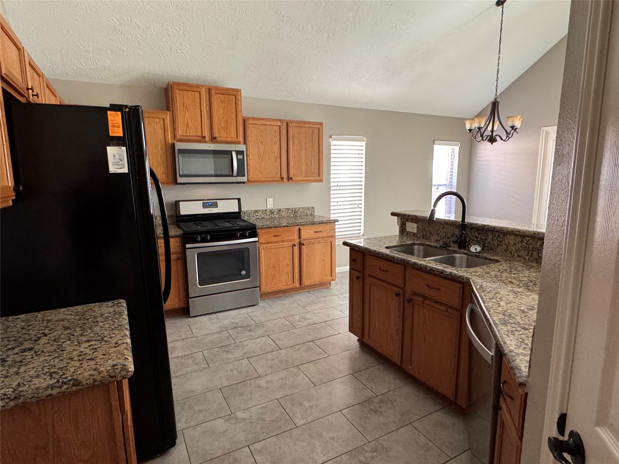 911 Cascade Ridge Katy, TX 77494 - Photo 2 of 10