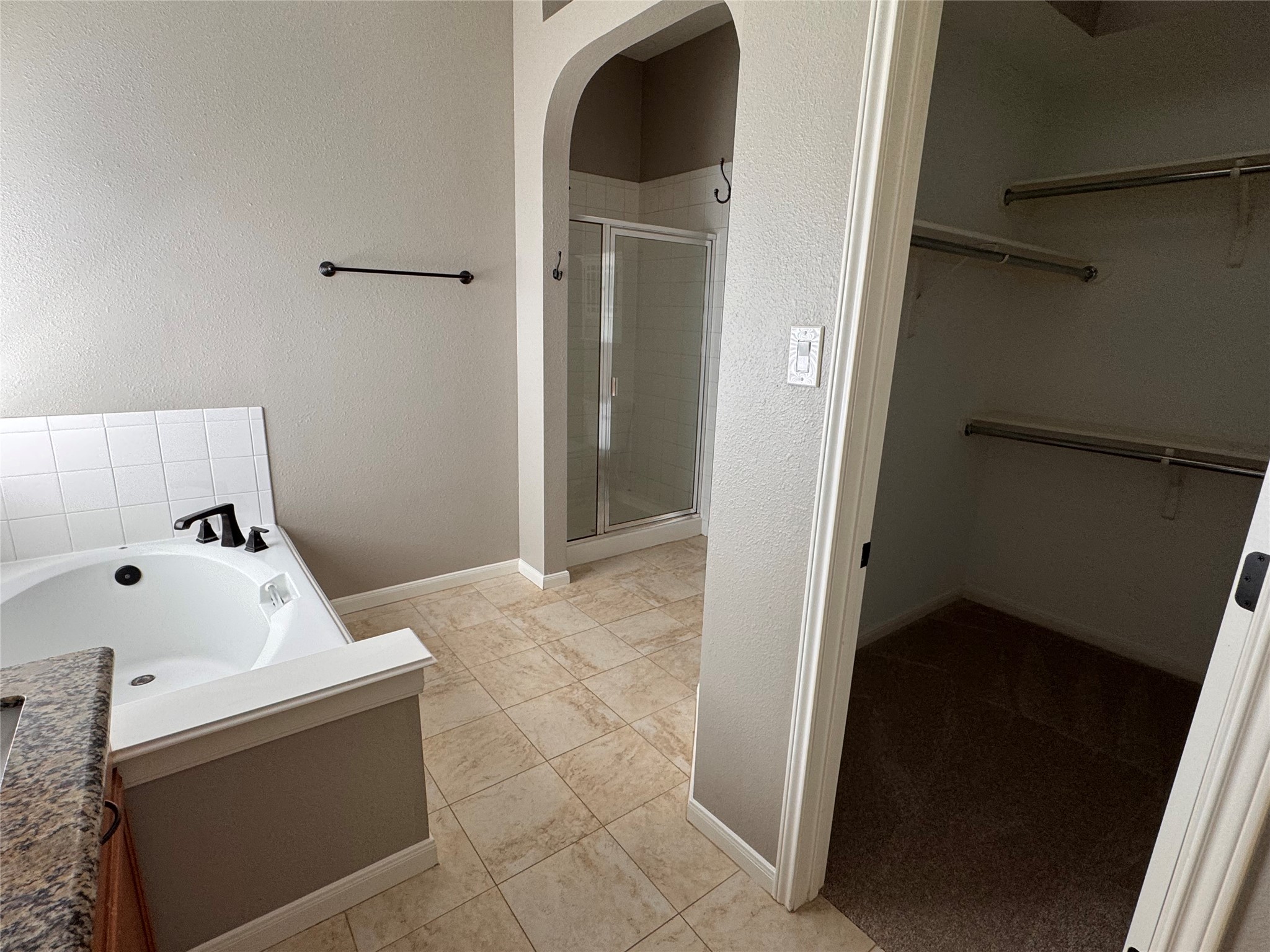 911 Cascade Ridge Katy, TX 77494 - Photo 7 of 10