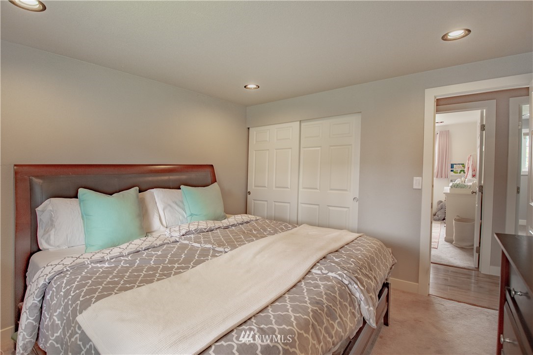3605 199th Street Southeast Bothell, WA 98012 - Photo 10 of 20 Gallery Image 10