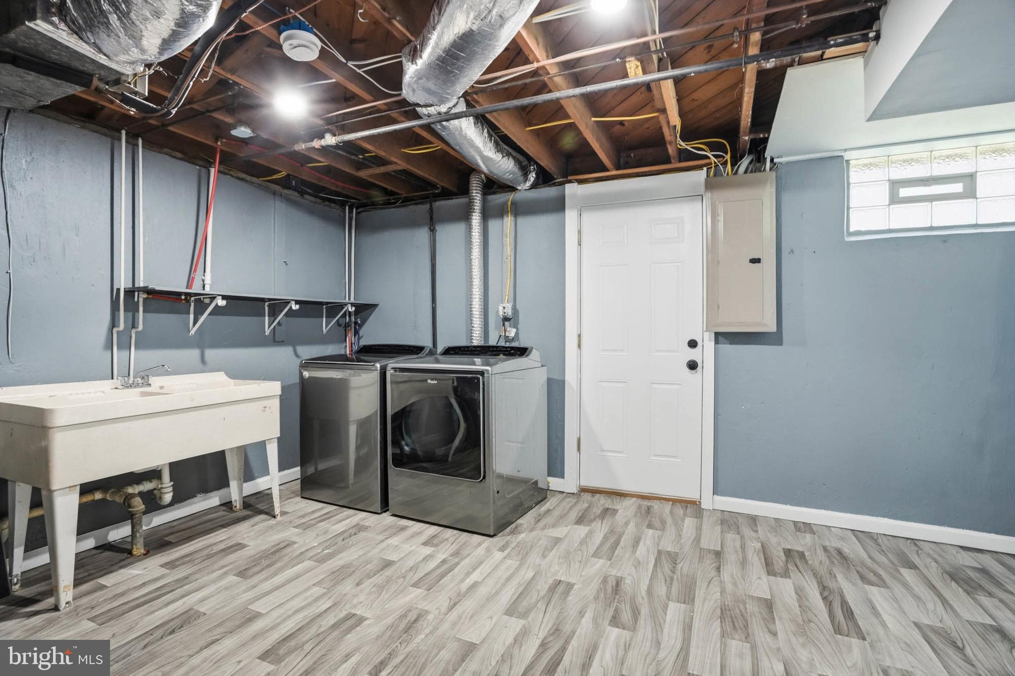 1004 Flagtree Lane Baltimore, MD 21208 - Photo 24 of 28 Laundry and Utility room