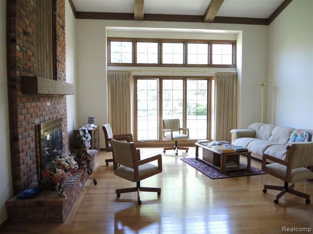 3115 Salem Drive Rochester, MI 48306 - Photo 6 of 25 Great Room