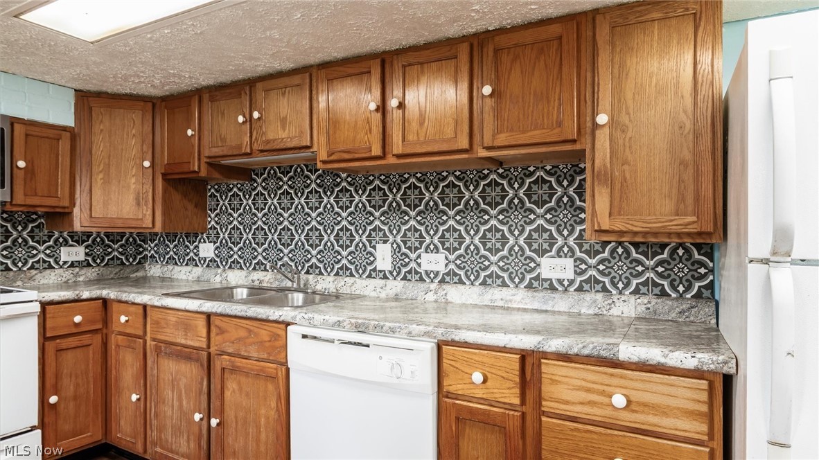 57737 Montour Road Senecaville, OH 43780 - Photo 9 of 46