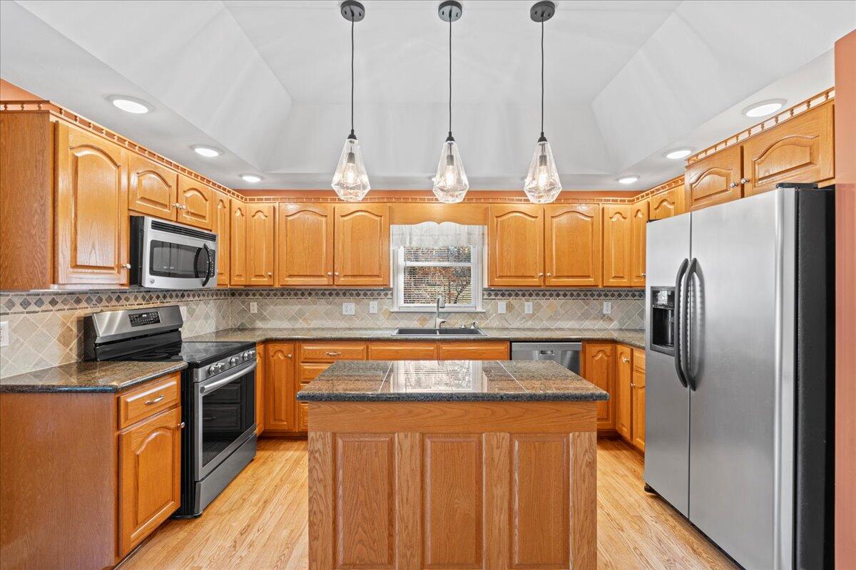 681 Stayman Road Roanoke, VA 24019 - Photo 11 of 88 11-DSC0842