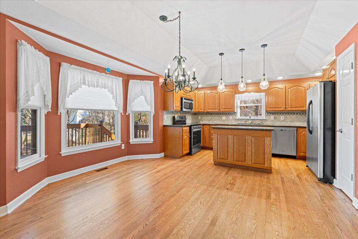 681 Stayman Road Roanoke, VA 24019 - Photo 13 of 88 13-DSC0852