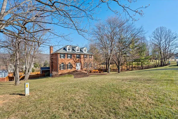 $599,000 | 681 Stayman Road, Roanoke, VA 24019