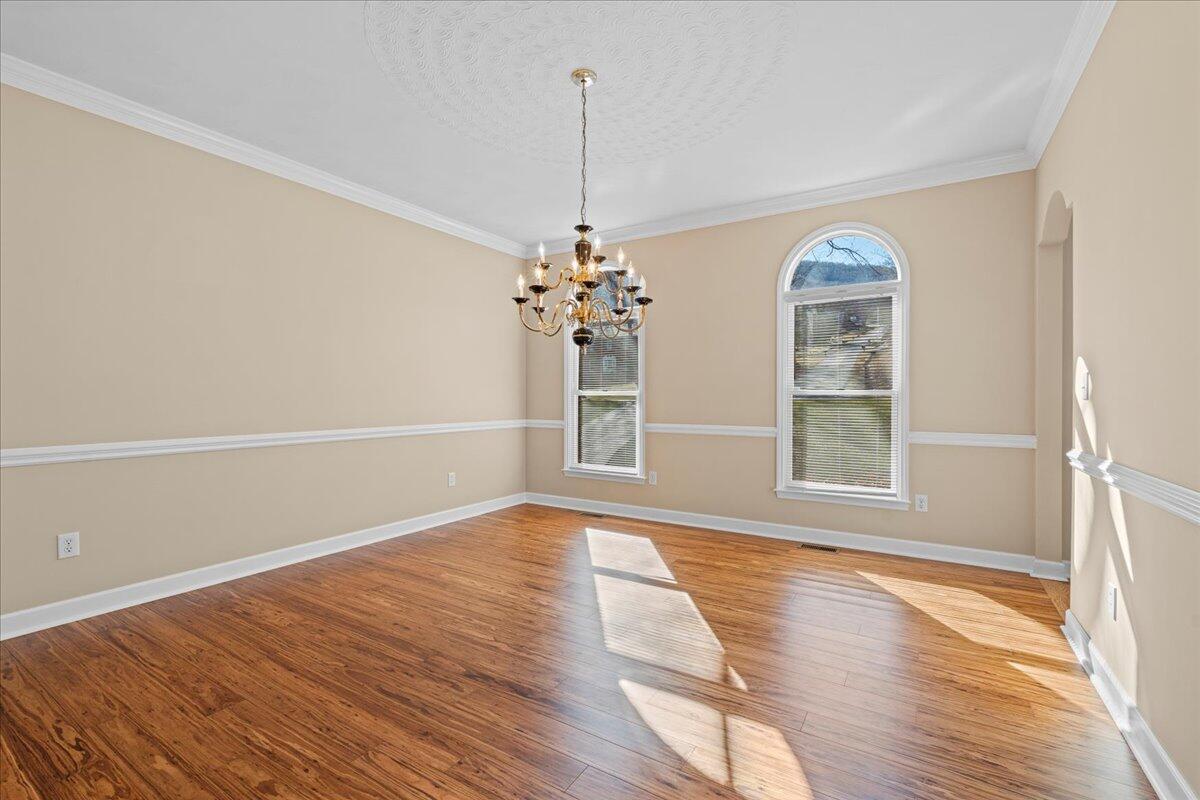 681 Stayman Road Roanoke, VA 24019 - Photo 10 of 88 10-DSC0827