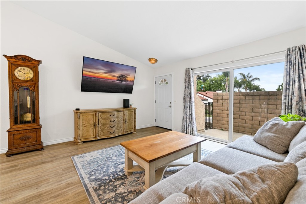 6862 Shadow Ridge Place Rancho Cucamonga, CA 91701 - Photo 5 of 35