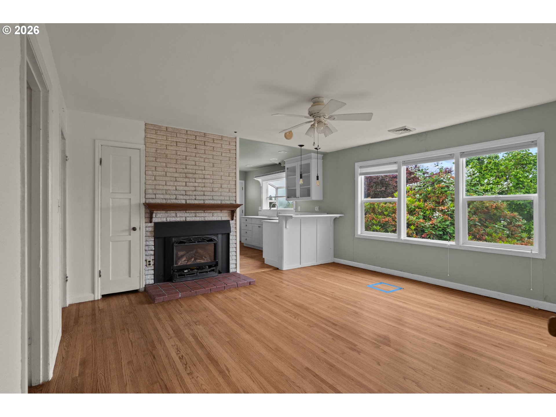 357 West Niagara Avenue Astoria, OR 97103 - Photo 4 of 19