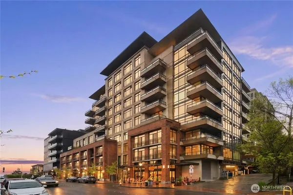 $2,200,000 | 10000 Main Street, Unit 605, Bellevue, WA 98004