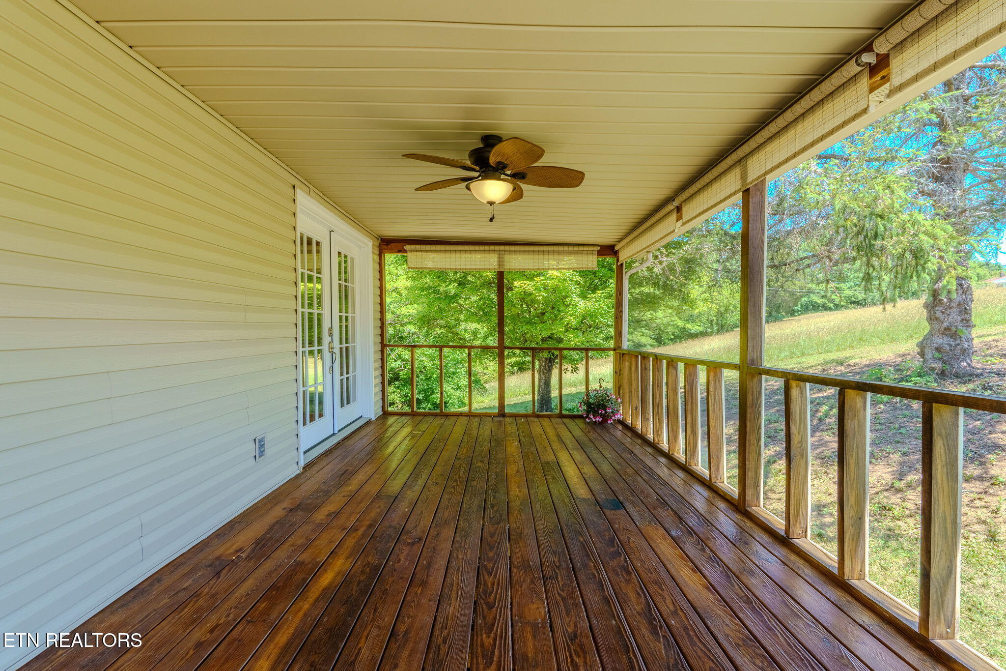 8544 Pedigo Road Powell, TN 37849 - Photo 29 of 35 21-web-or-mls-_DSC8645-HDR