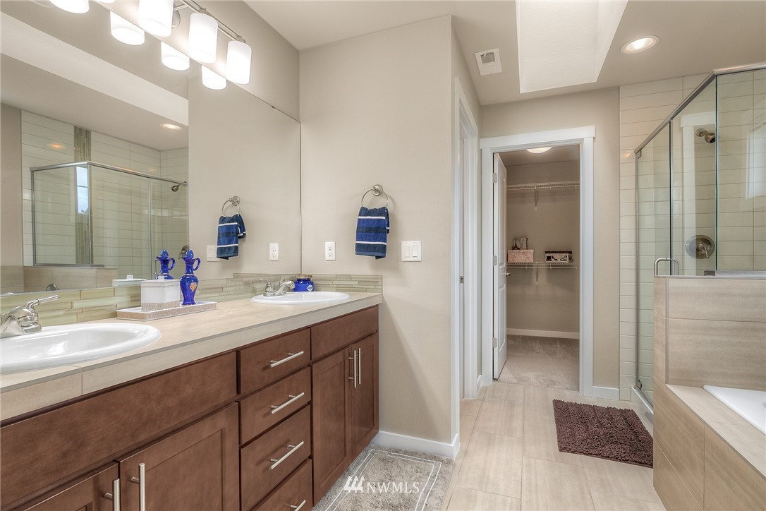 1603 170th Street Southeast Bothell, WA 98012 - Photo 13 of 17 Gallery Image 13
