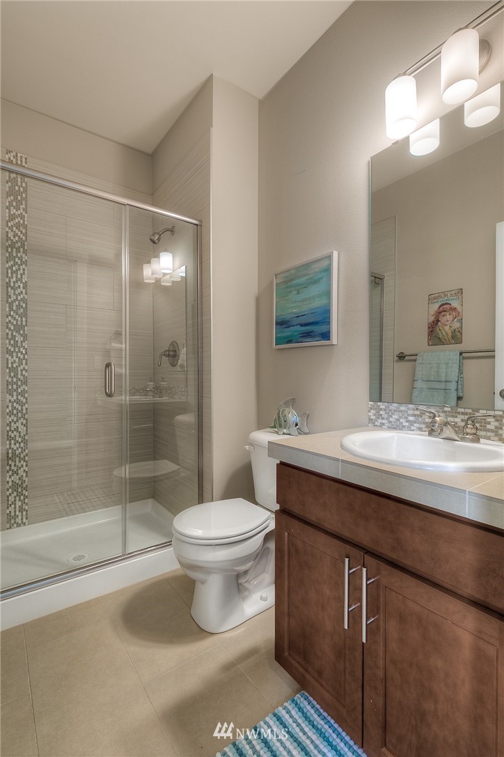 1603 170th Street Southeast Bothell, WA 98012 - Photo 5 of 17 Gallery Image 5