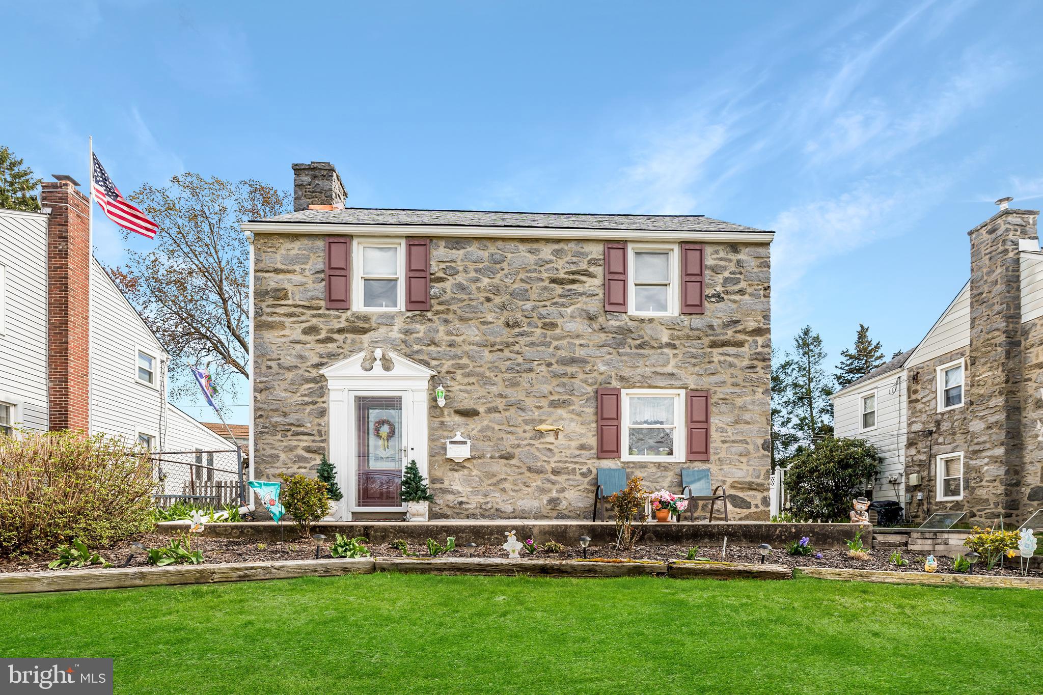 1437 Steel Road Havertown, PA 19083 - Photo 1 of 51