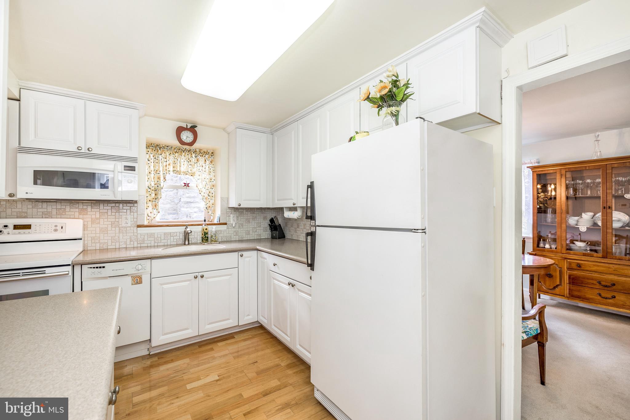 1437 Steel Road Havertown, PA 19083 - Photo 14 of 51