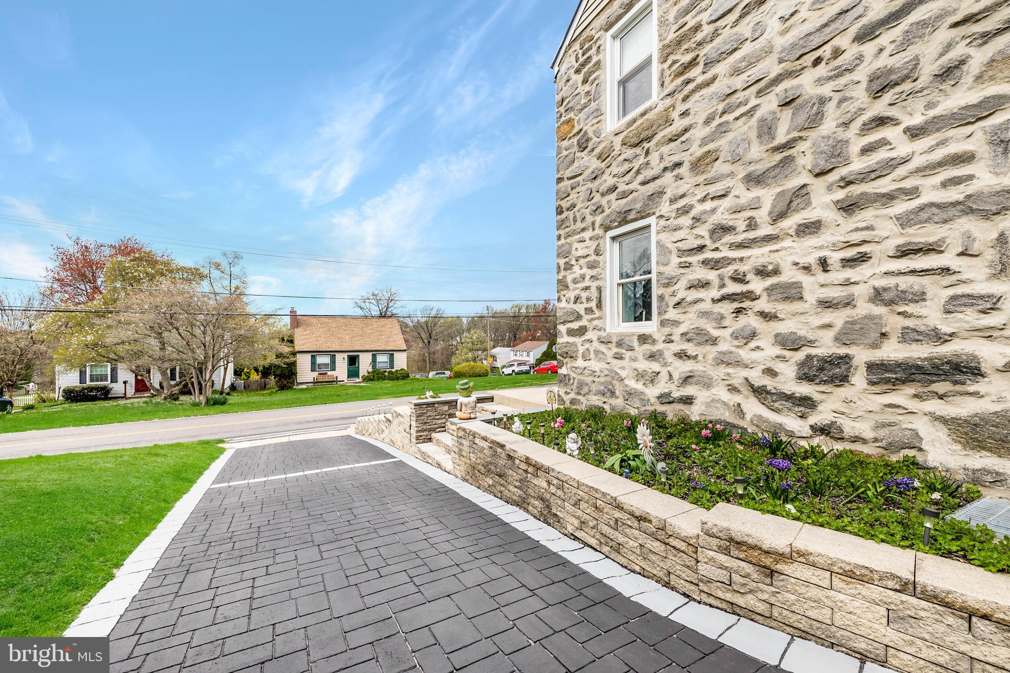 1437 Steel Road Havertown, PA 19083 - Photo 34 of 51