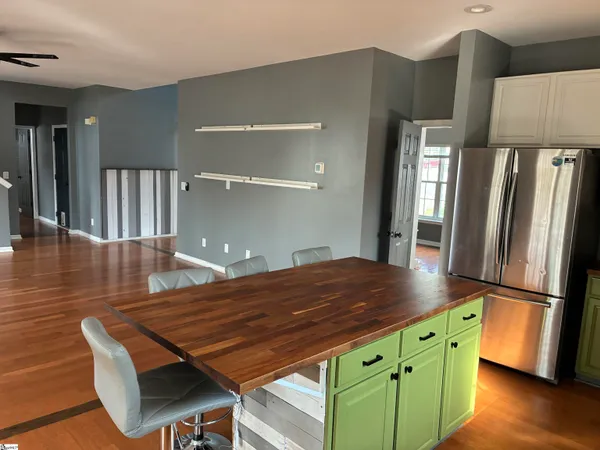 $450,000 | 226 North Orchard Farms Avenue, Simpsonville, SC 29681