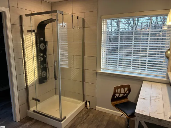 $450,000 | 226 North Orchard Farms Avenue, Simpsonville, SC 29681