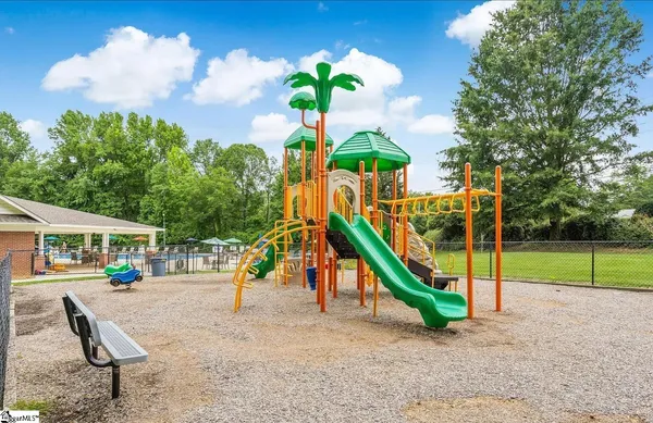 $450,000 | 226 North Orchard Farms Avenue, Simpsonville, SC 29681