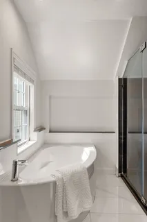 $1,895,000 | 102 Washington Street, Sherborn, MA 01770