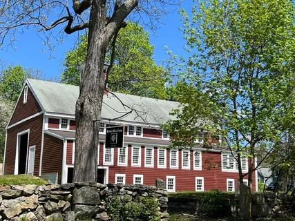 $1,895,000 | 102 Washington Street, Sherborn, MA 01770