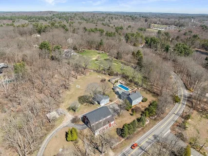 $1,895,000 | 102 Washington Street, Sherborn, MA 01770