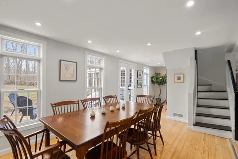 $1,895,000 | 102 Washington Street, Sherborn, MA 01770