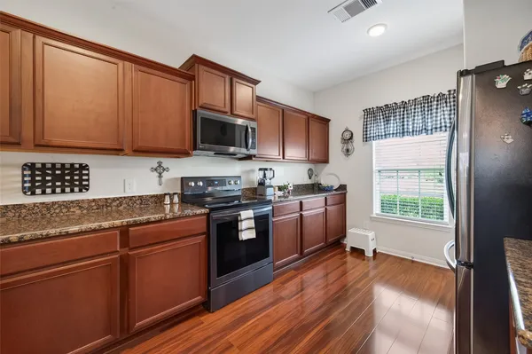 $299,900 | 28021 Irving Drive, Magnolia, TX 77355