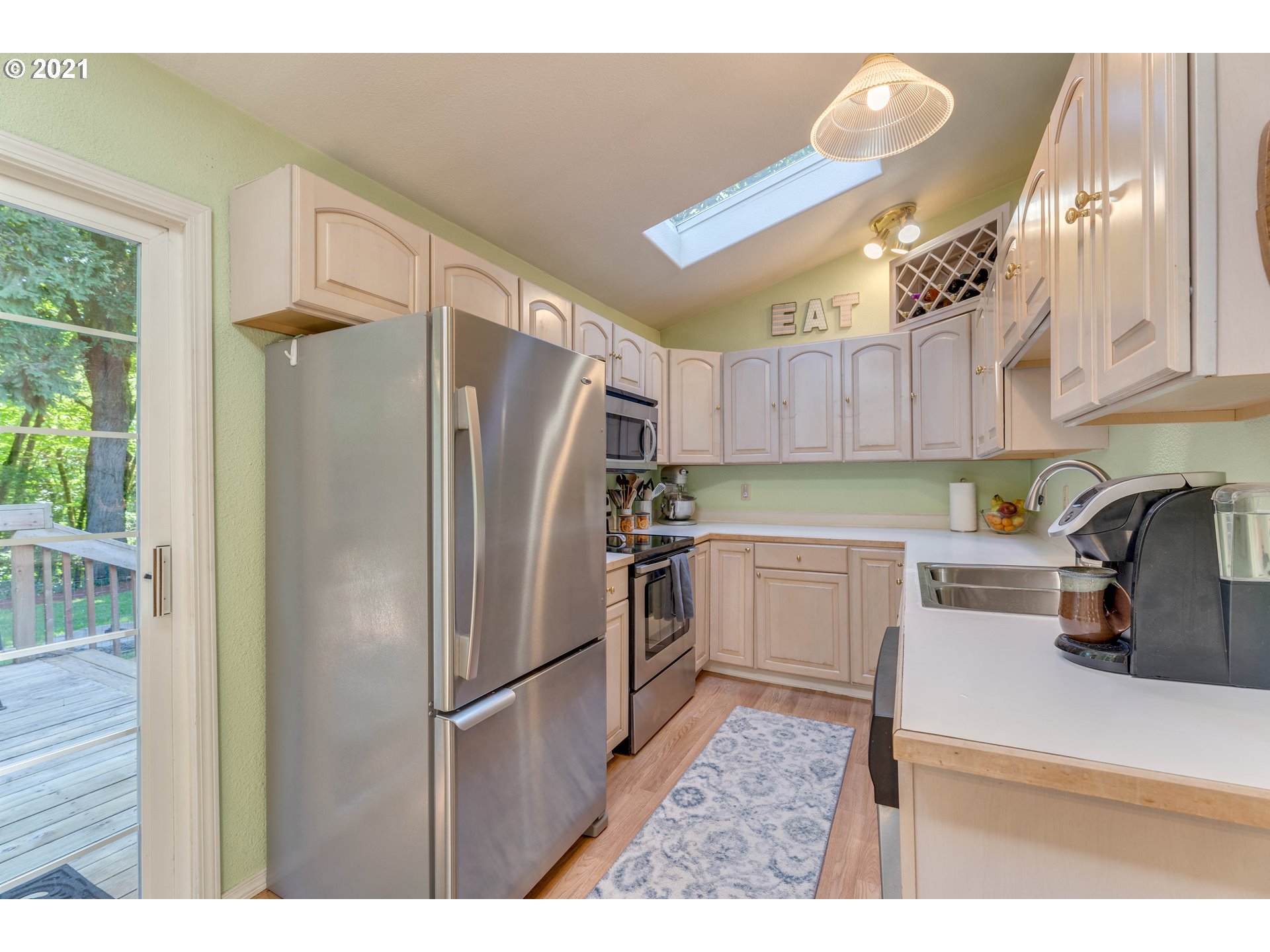 18944 Northwest Logie Trail Road Portland, OR 97231 - Photo 14 of 30